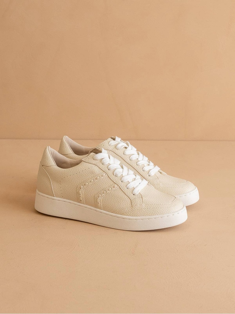 Oasis Society The 365 In Off White Stitch Sneakers - Picture 5 of 5